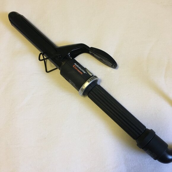 BabyByliss Pro Ceramic Black Hair Curling Iron - Picture 3 of 11
